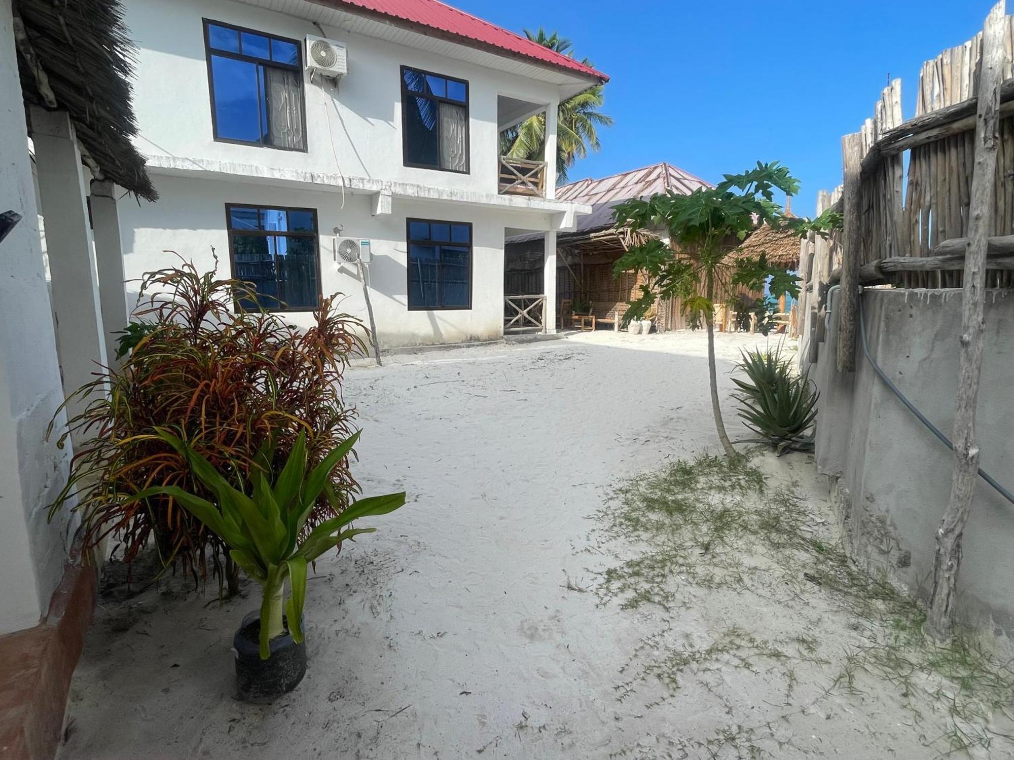 Zanzibar Escape 1&2